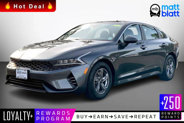 2022 Kia K5 LXS FWD photo