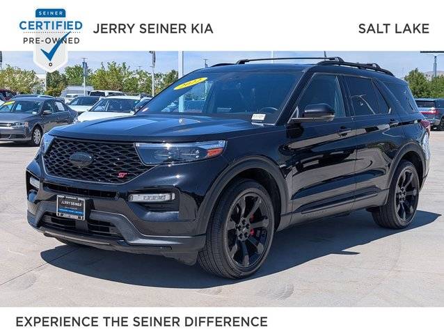 2022 Ford Explorer ST 4WD photo