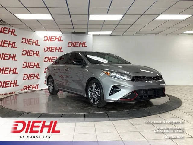2022 Kia Forte GT-Line FWD photo