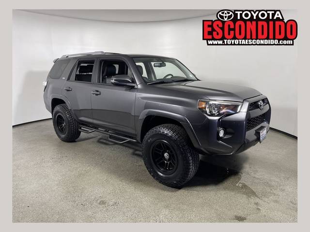 2018 Toyota 4Runner SR5 Premium 4WD photo