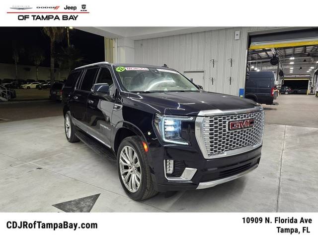 2022 GMC Yukon XL Denali 4WD photo
