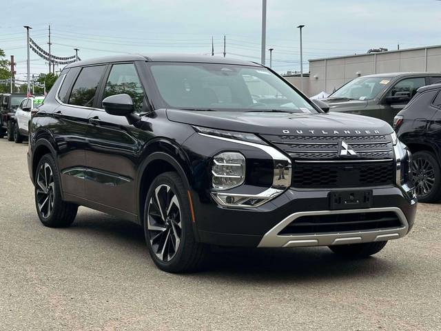 2022 Mitsubishi Outlander SE 4WD photo