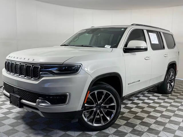 2022 Jeep Wagoneer Series III 4WD photo