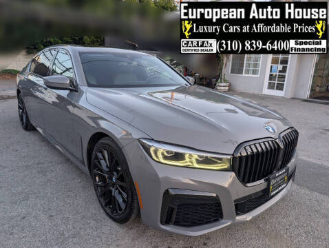 2022 BMW 7 Series 740i RWD photo