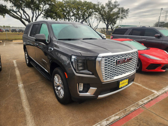 2021 GMC Yukon XL Denali RWD photo