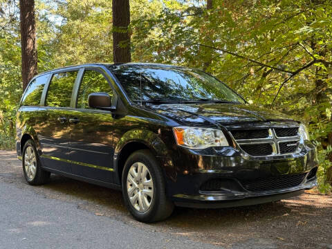 2015 Dodge Grand Caravan SE FWD photo