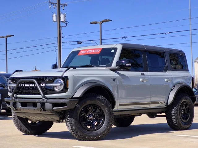 2021 Ford Bronco 4 Door First Edition 4WD photo