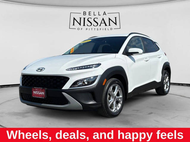 2022 Hyundai Kona SEL AWD photo