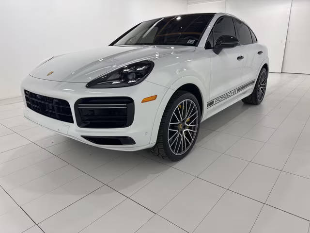 2022 Porsche Cayenne Coupe Turbo AWD photo