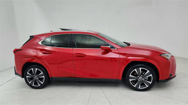 2022 Lexus UX UX 200 FWD photo