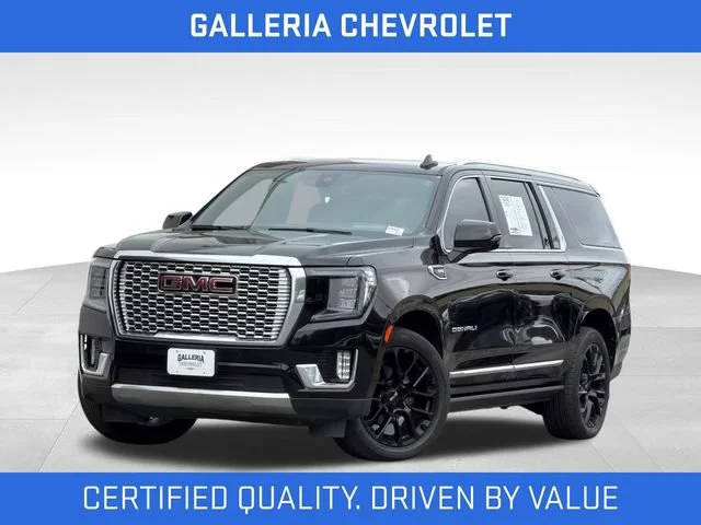 2022 GMC Yukon XL Denali 4WD photo