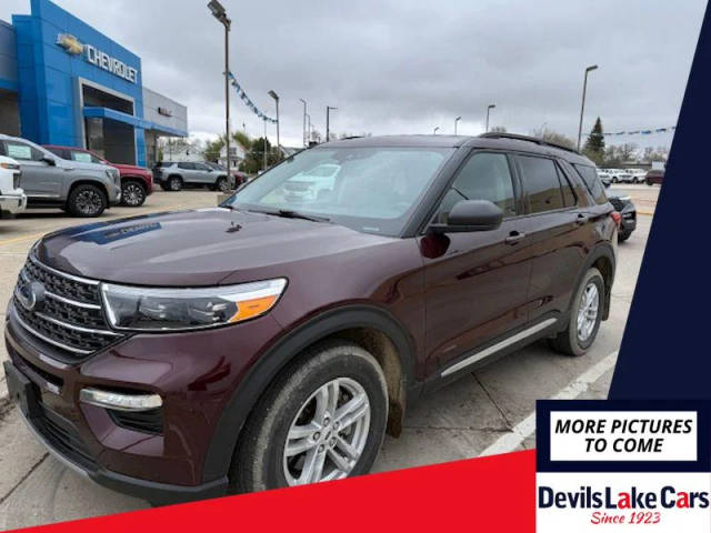 2022 Ford Explorer XLT 4WD photo