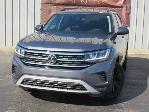 2022 Volkswagen Atlas 2.0T SE w/Technology FWD photo