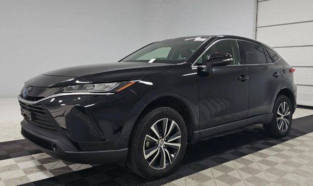 2022 Toyota Venza LE AWD photo