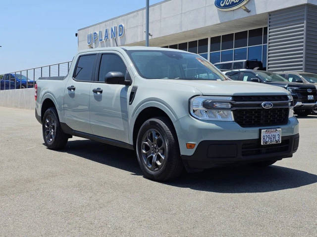 2022 Ford Maverick XLT AWD photo