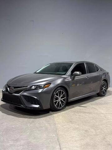 2021 Toyota Camry SE FWD photo