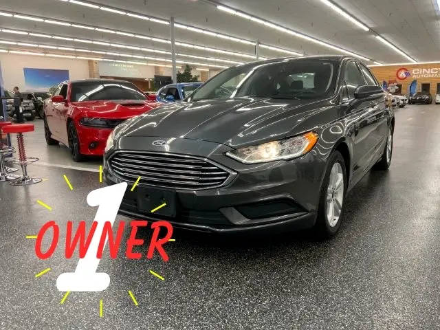 2018 Ford Fusion SE FWD photo