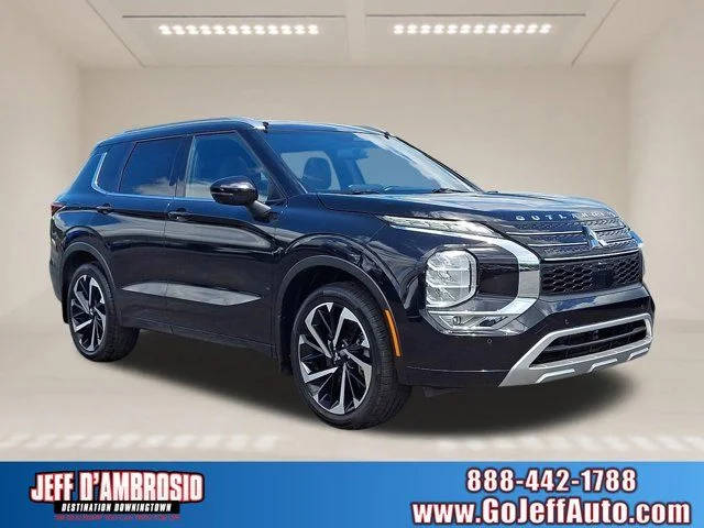 2022 Mitsubishi Outlander SEL FWD photo