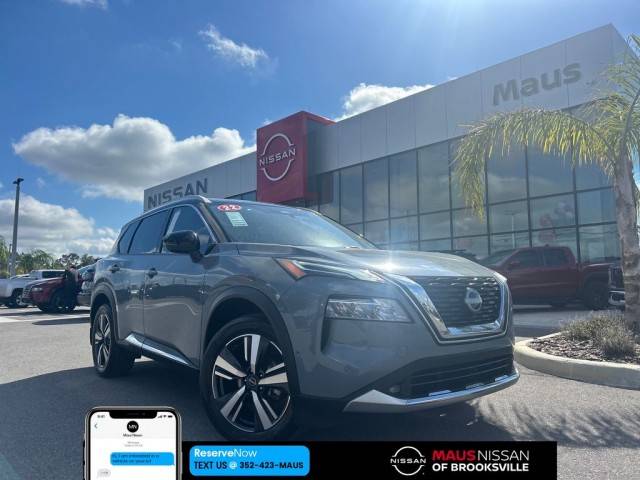 2022 Nissan Rogue Platinum FWD photo