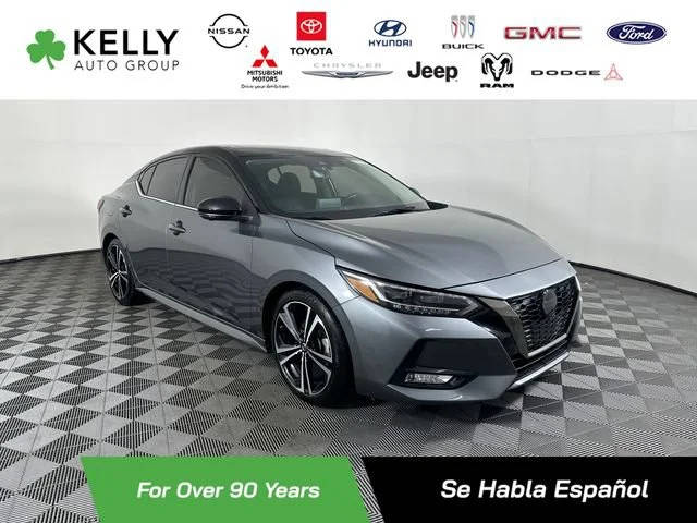 2022 Nissan Sentra SR FWD photo