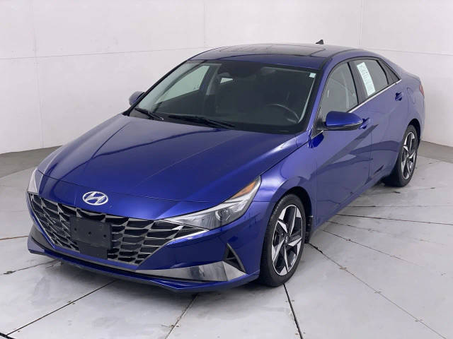 2022 Hyundai Elantra SEL FWD photo