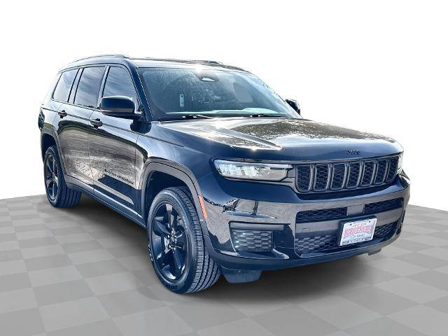 2022 Jeep Grand Cherokee L Altitude 4WD photo