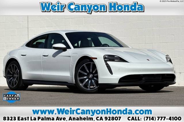 2022 Porsche Taycan RWD photo