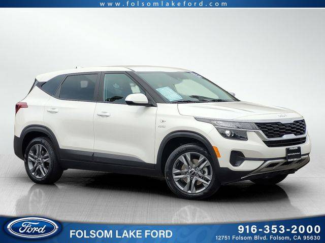 2022 Kia Seltos LX AWD photo
