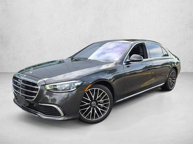 2022 Mercedes-Benz S-Class S 500 AWD photo