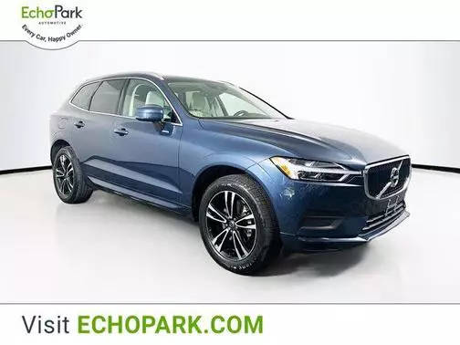 2019 Volvo XC60 Momentum AWD photo