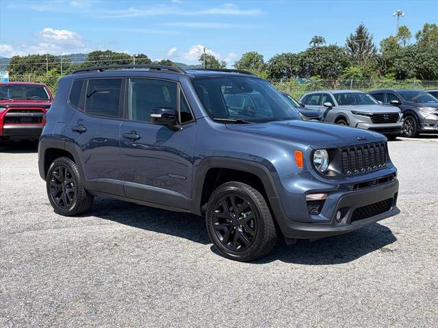 2022 Jeep Renegade Altitude 4WD photo