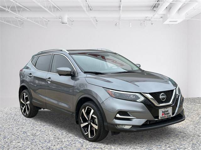 2022 Nissan Rogue Sport SL FWD photo
