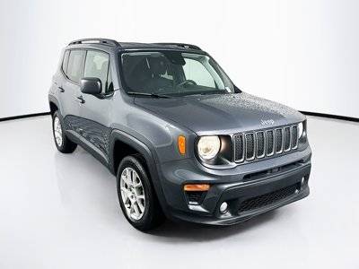 2022 Jeep Renegade Latitude 4WD photo