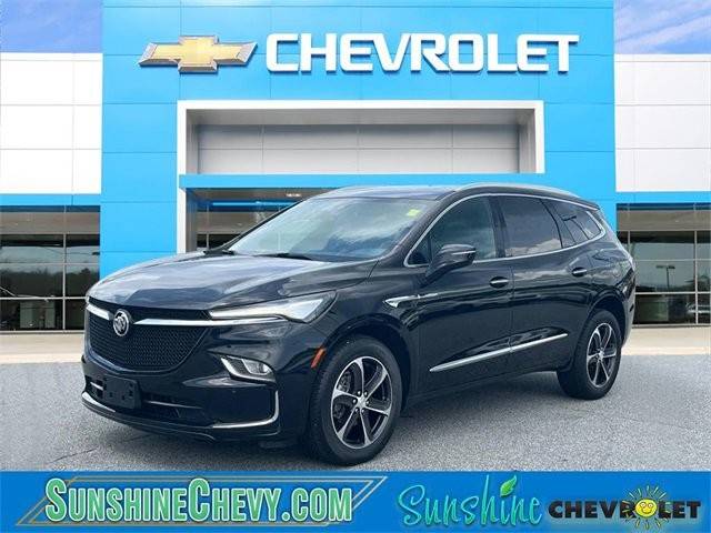 2022 Buick Enclave Essence AWD photo
