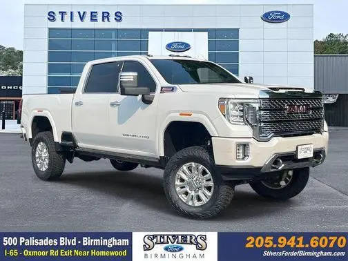 2022 GMC Sierra 2500HD Denali 4WD photo