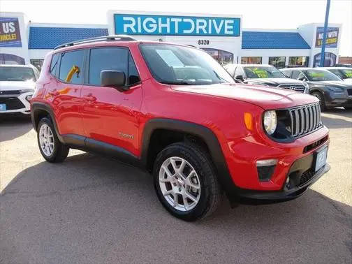 2022 Jeep Renegade Latitude 4WD photo