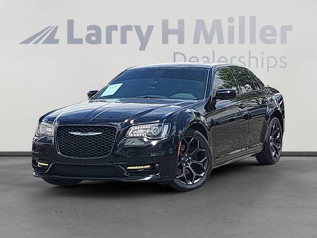2020 Chrysler 300 300S RWD photo