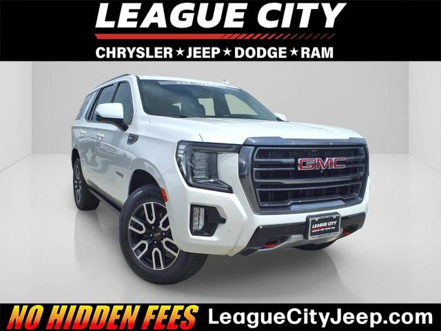 2022 GMC Yukon AT4 4WD photo