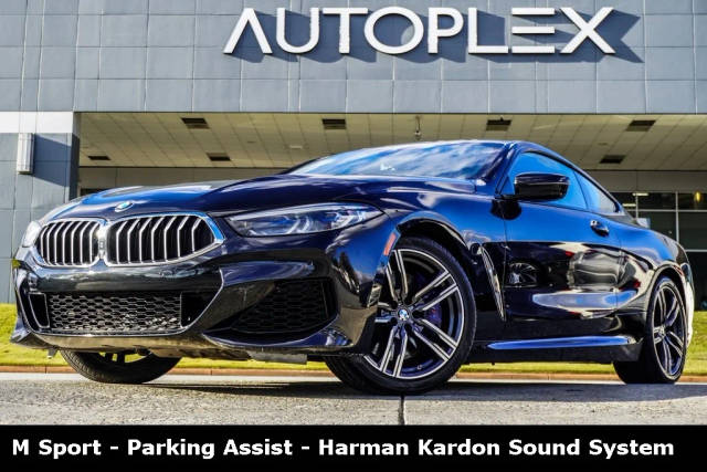 2022 BMW 8 Series 840i RWD photo
