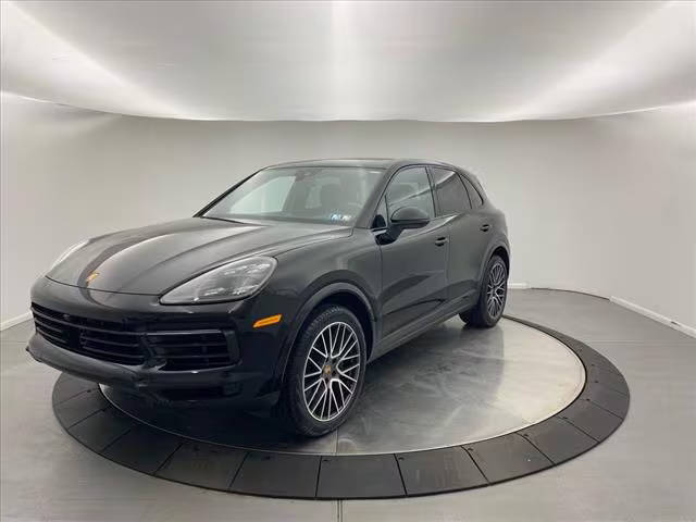 2022 Porsche Cayenne  AWD photo