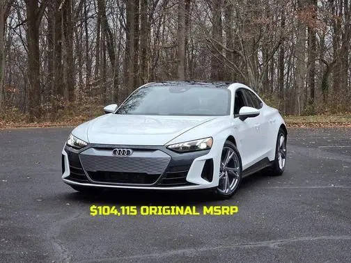 2022 Audi e-tron GT Premium Plus AWD photo