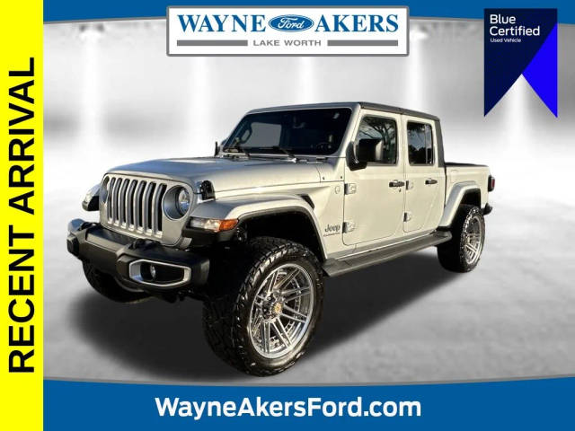 2022 Jeep Gladiator Overland 4WD photo