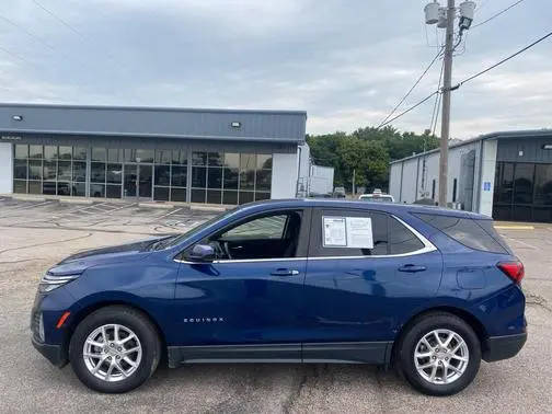 2022 Chevrolet Equinox LT FWD photo