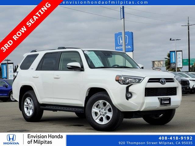 2022 Toyota 4Runner SR5 Premium RWD photo