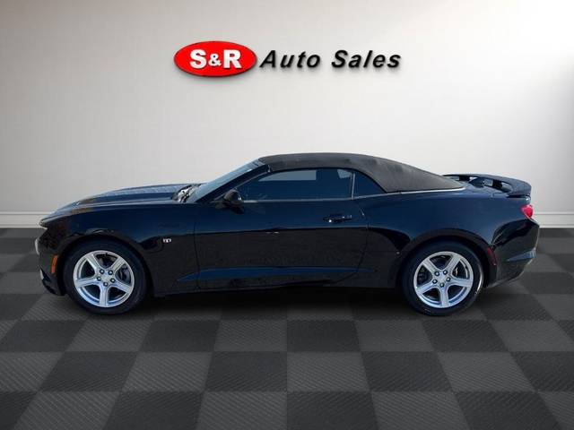 2020 Chevrolet Camaro 1LT RWD photo