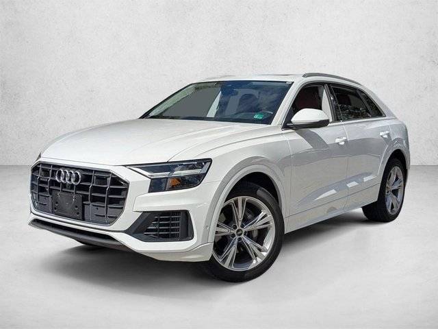 2022 Audi Q8 Premium Plus AWD photo