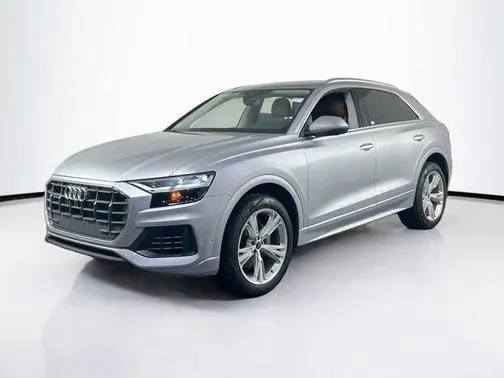 2022 Audi Q8 Premium AWD photo