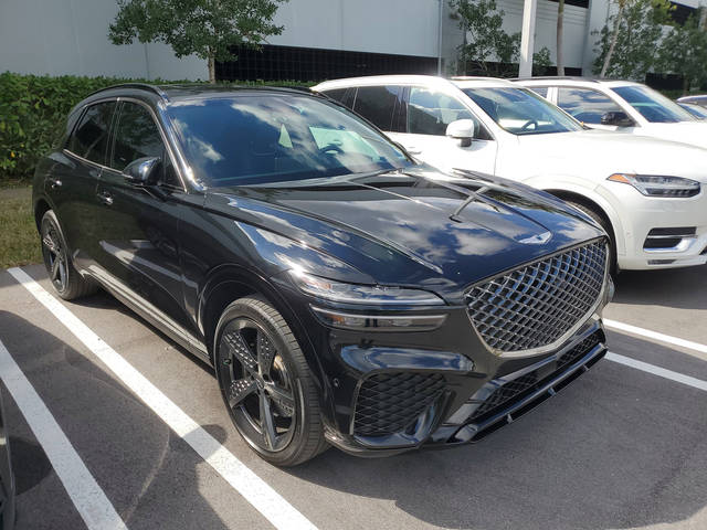 2022 Genesis GV70 3.5T Sport AWD photo