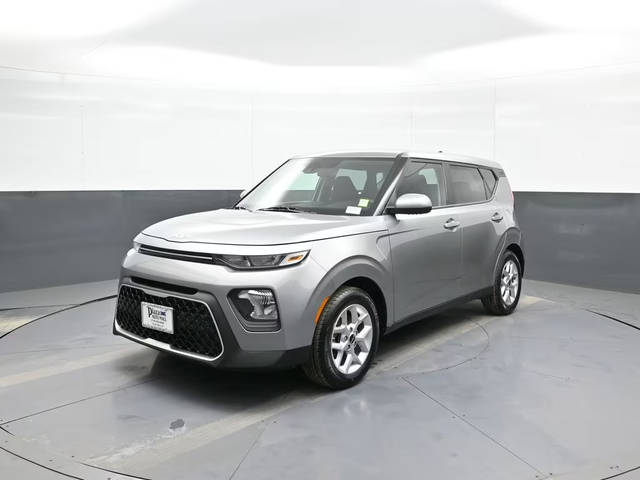 2022 Kia Soul LX FWD photo
