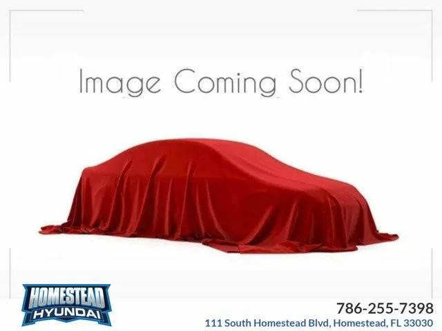 2022 Dodge Challenger SXT RWD photo